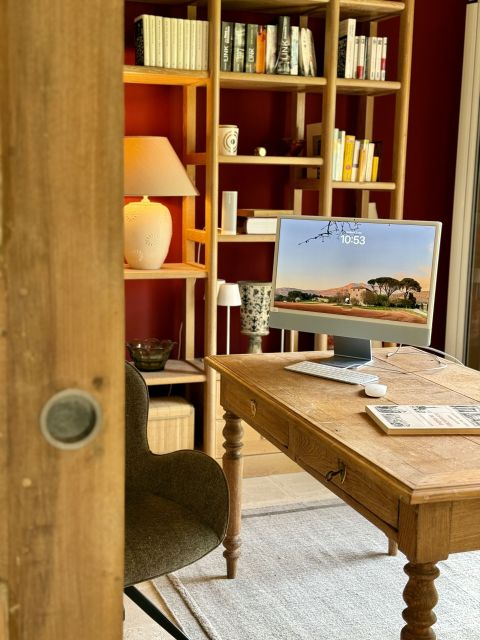 Maison Pauseto, Maison de Vacances à Louer proche d’Aix-en-Provence bureau